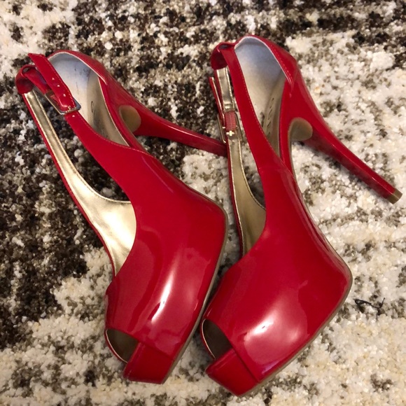 Guess Red High heels - Picture 3 of 6
